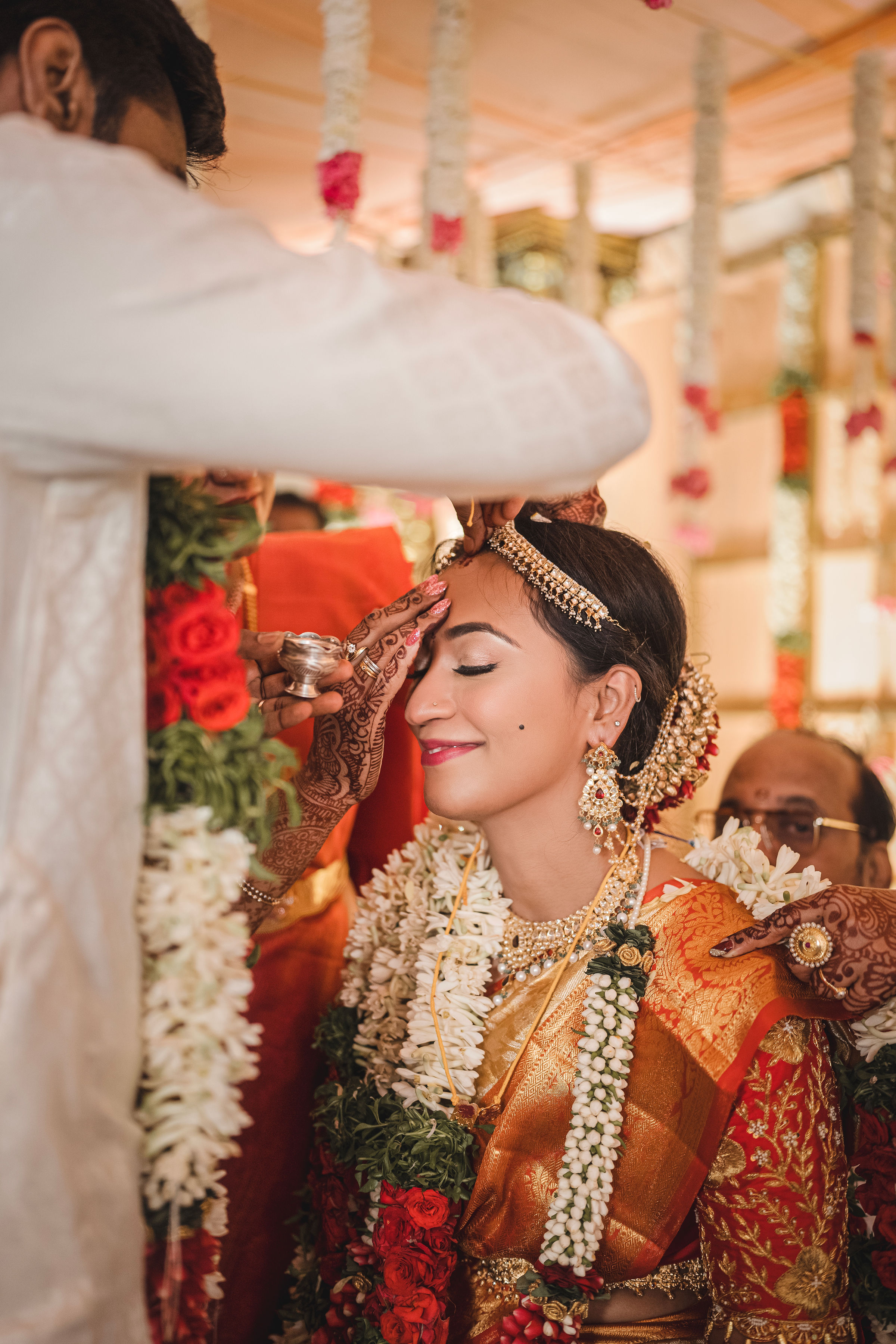 How to Choose the Best Destination Wedding Photographer in Udaipur for 2026