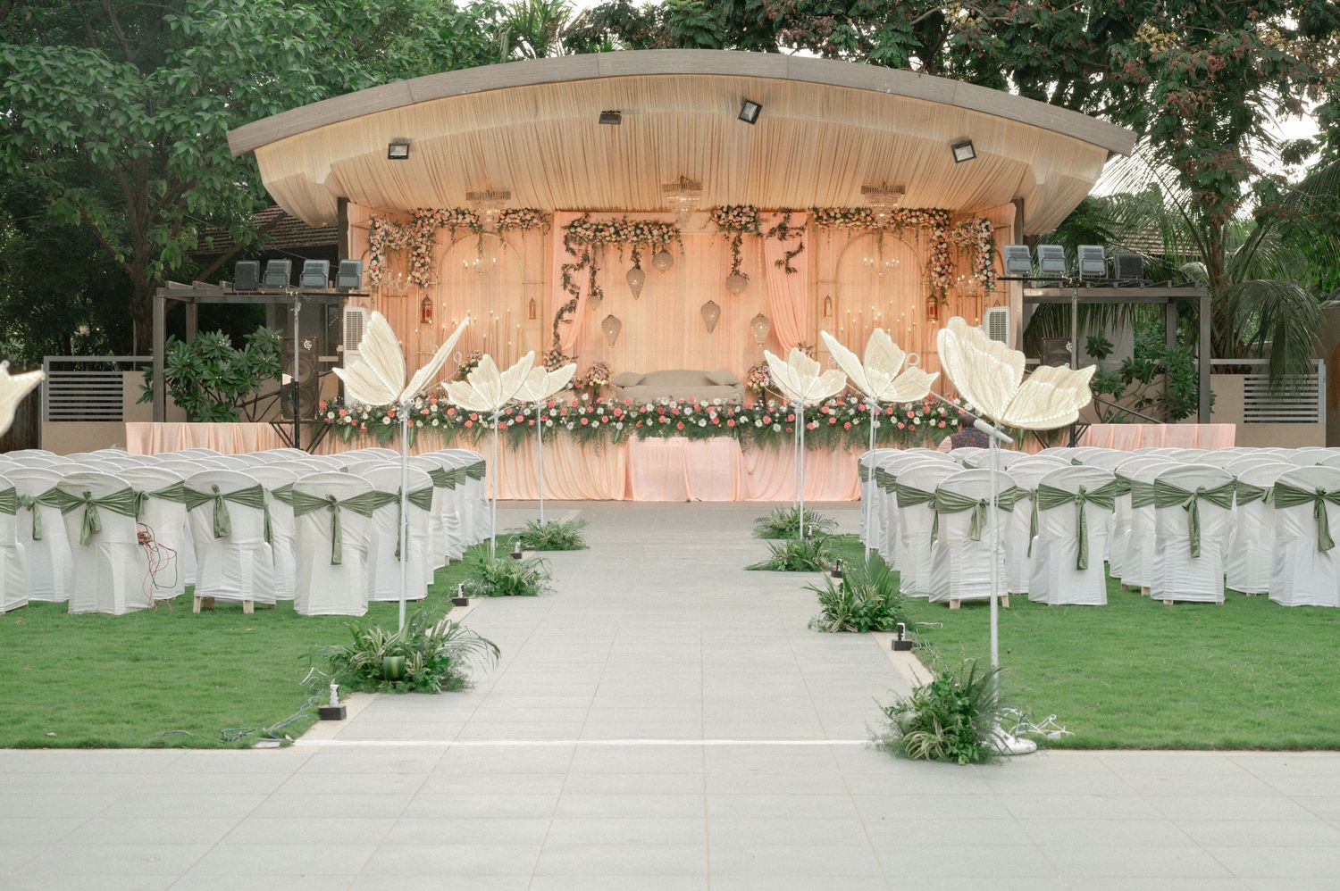 Aarthi & Naveeth — photograph 28
