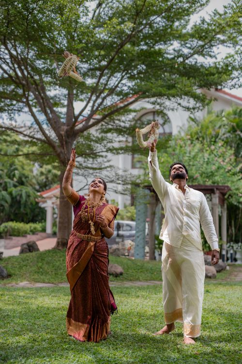 Mathivadhani & Aravind — photograph 19