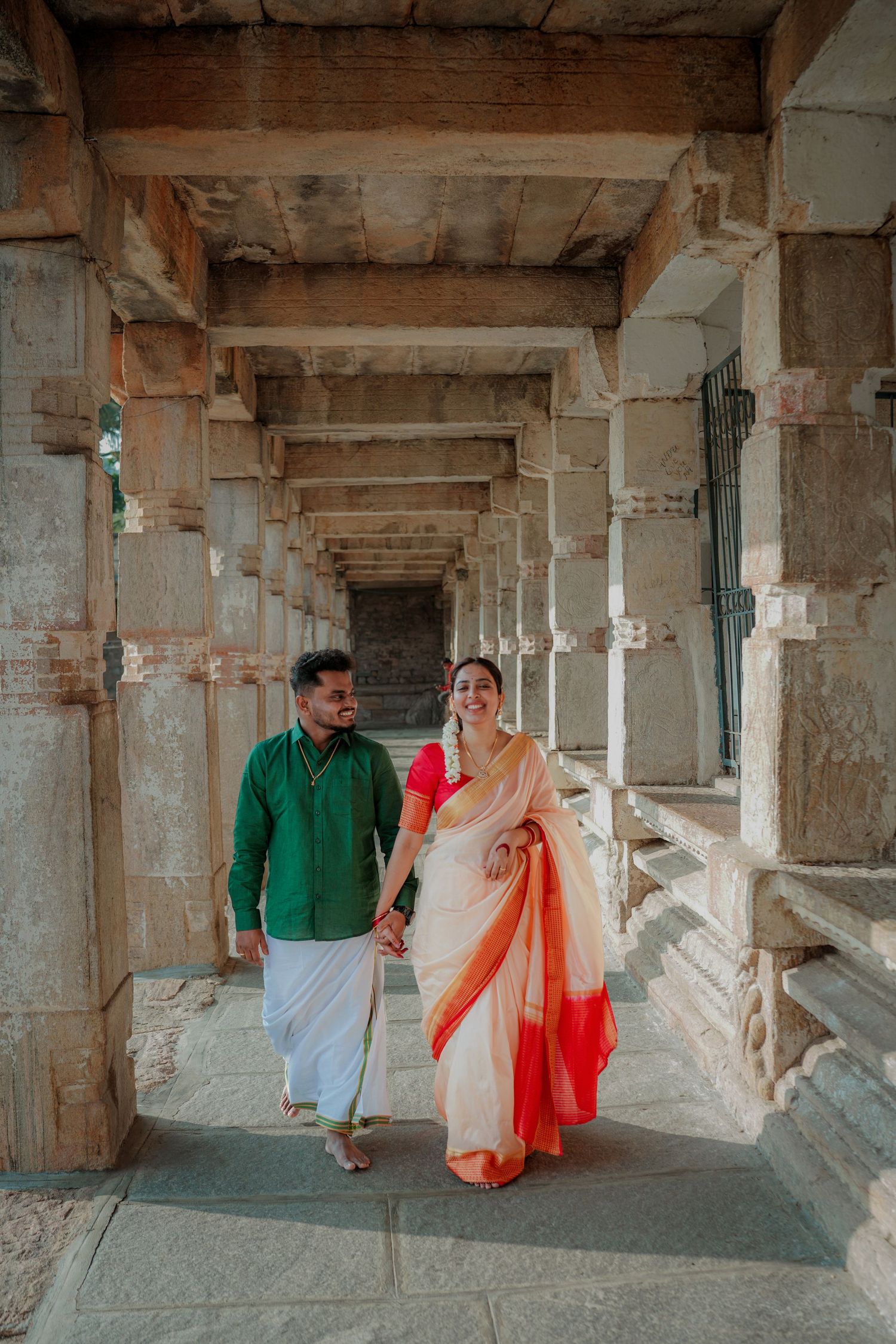 Pooja & Naresh — photograph 6