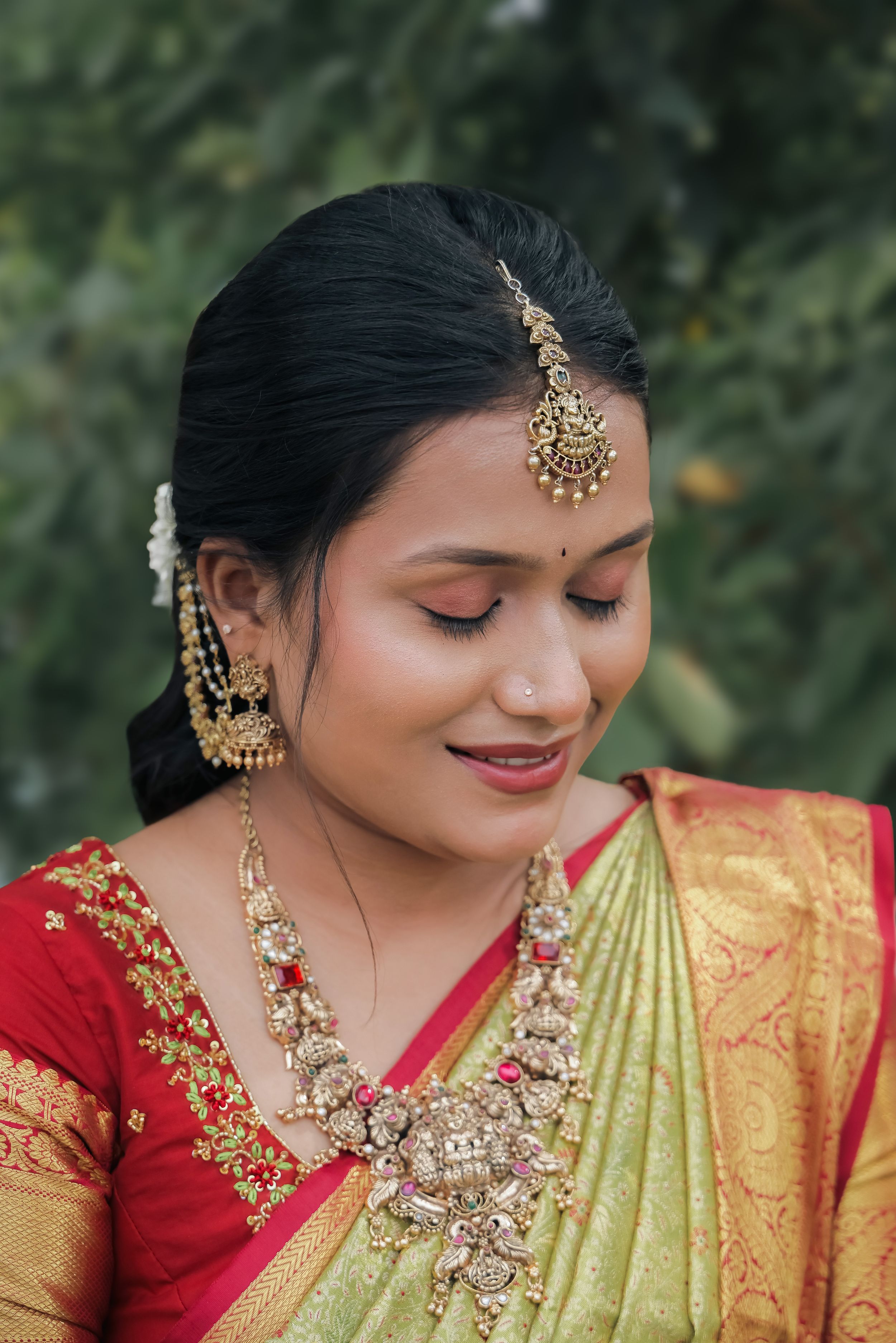 Seethashri & Akash — photograph 32
